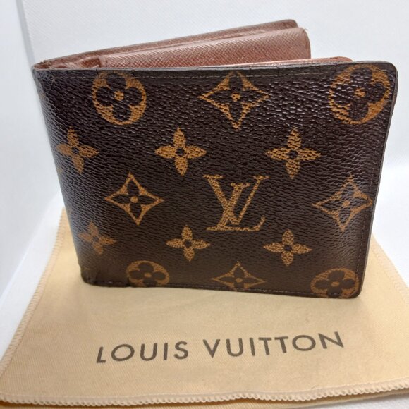 Louis Vuitton Men's Monogram Multiple Wallet - Picture 13 of 16